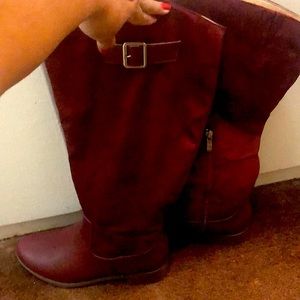 Red boots